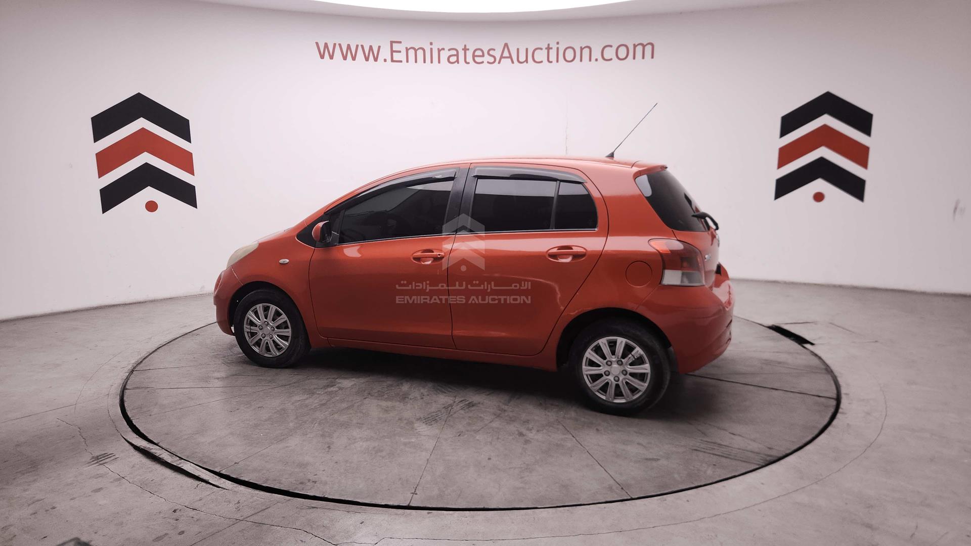 2009 TOYOTA YARIS VIN: JTDKW923995117837