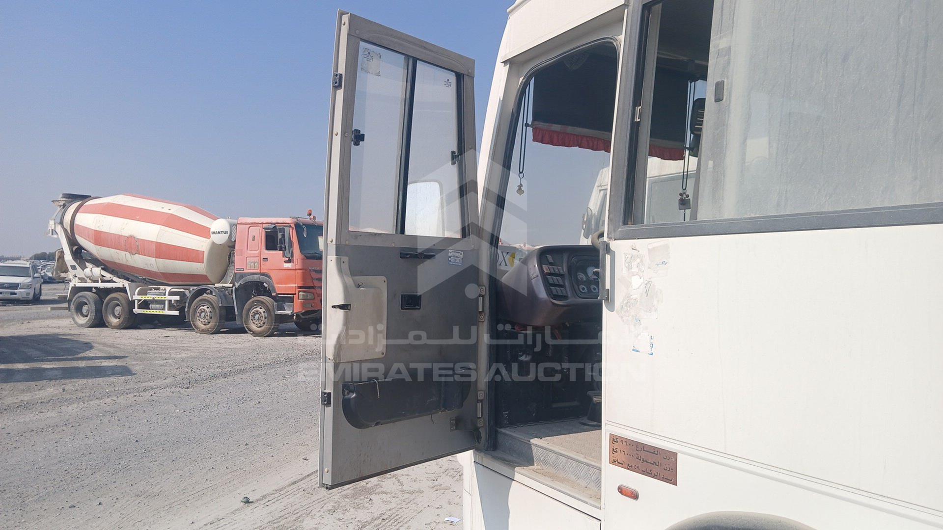 2019 ASHOK LEYLAND FALCON VIN: MB1PBEHD1KU0B1442