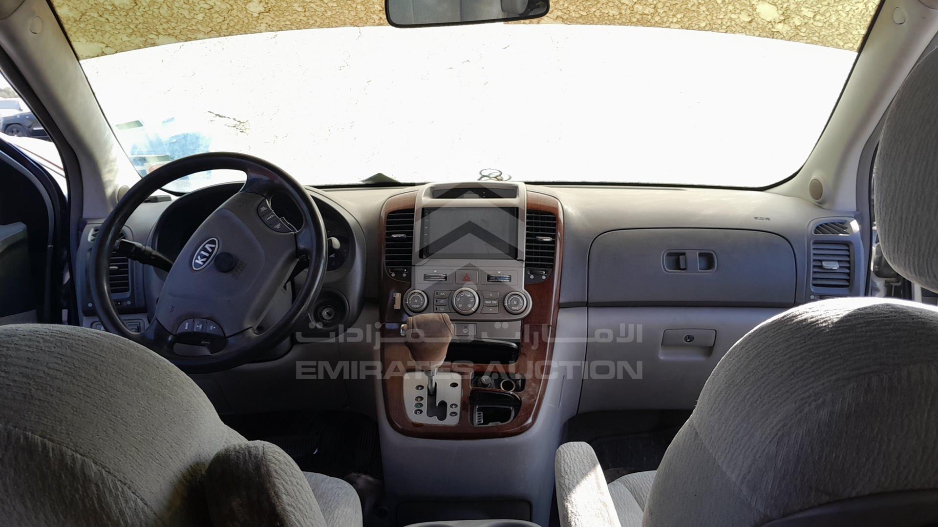2006 KIA CARNIVAL VIN: KNAMB763966048380