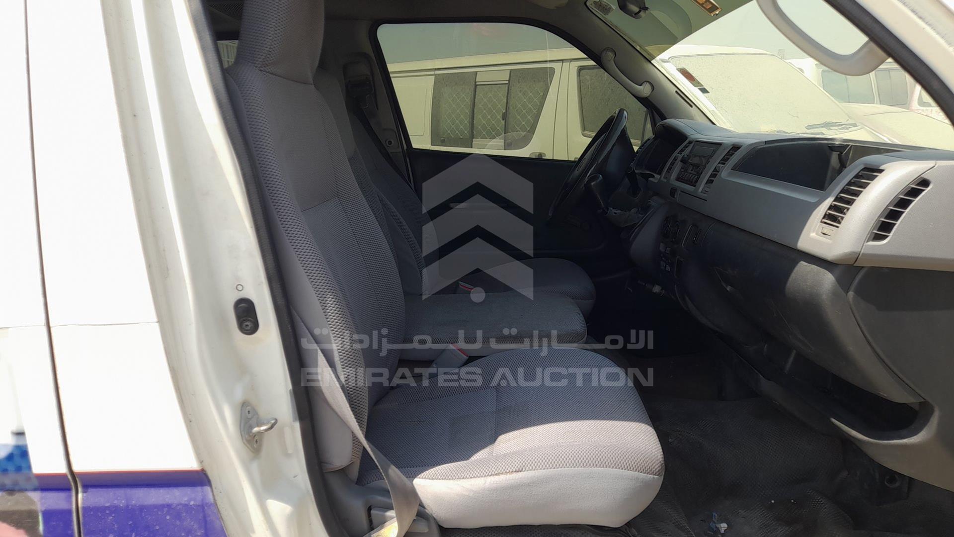 2008 TOYOTA HIACE VIN: JTGJX02P580014548