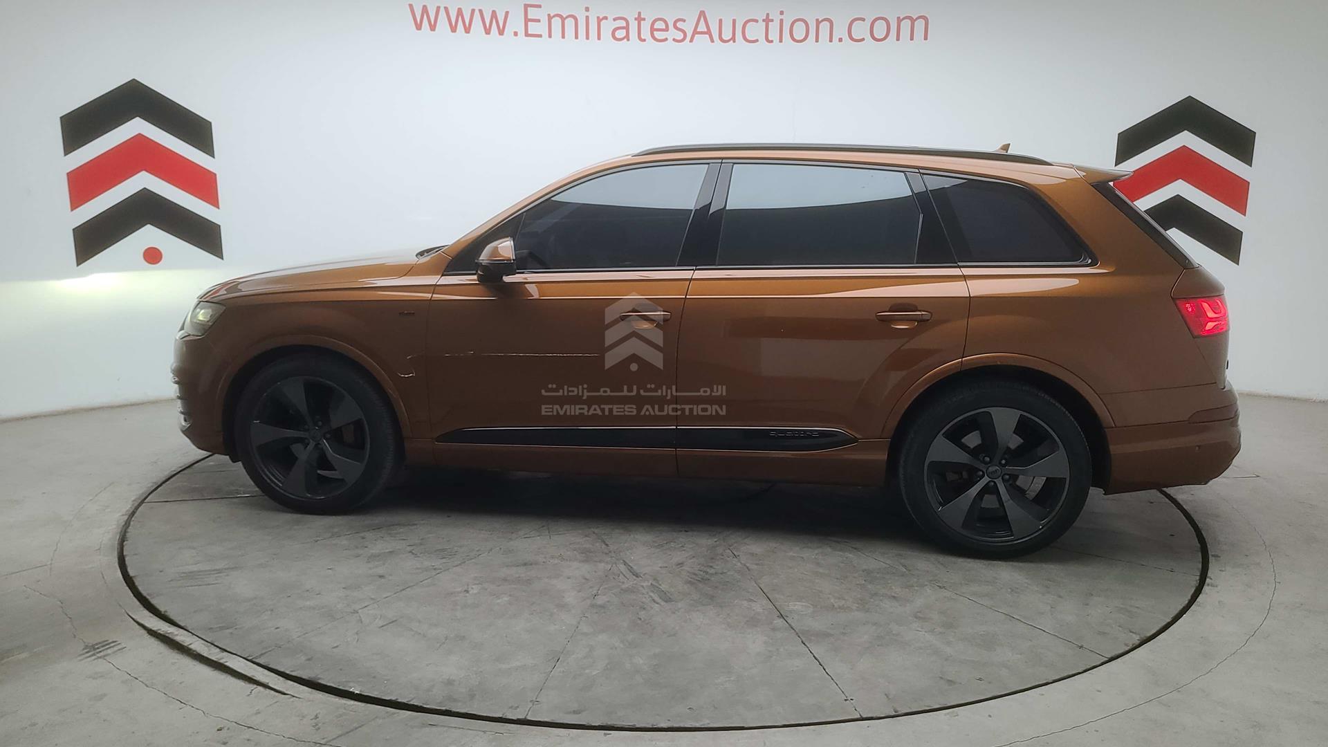 2016 AUDI Q7 VIN: WA1AGDF75GD001329