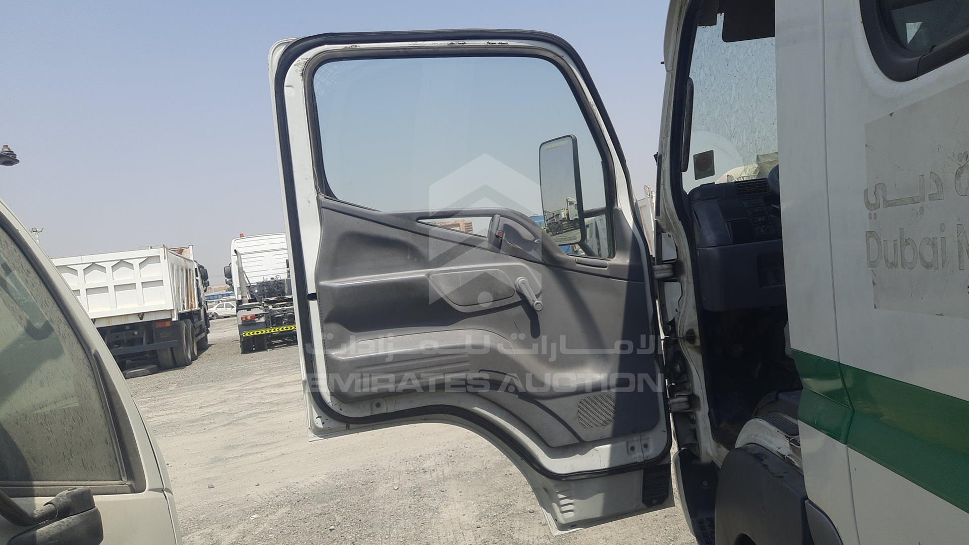 2008 MITSUBISHI CANTER VIN: JL7BFE1J78K003928