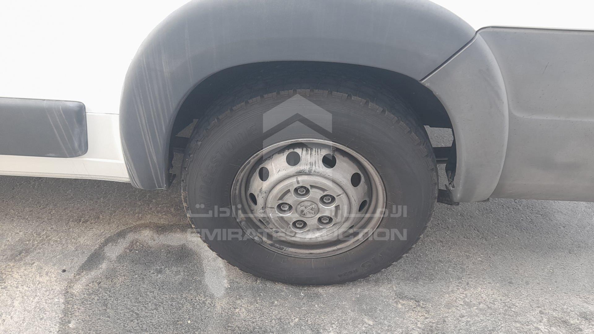 2018 PEUGEOT BOXER VIN: VF3YEZMF3J2E59383