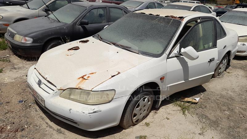 JHMCF86342C404723 Auction: EmiratesAuction Lot: 398411 JHMCF86342C404723 Honda Accord 2002 -- Photo 1