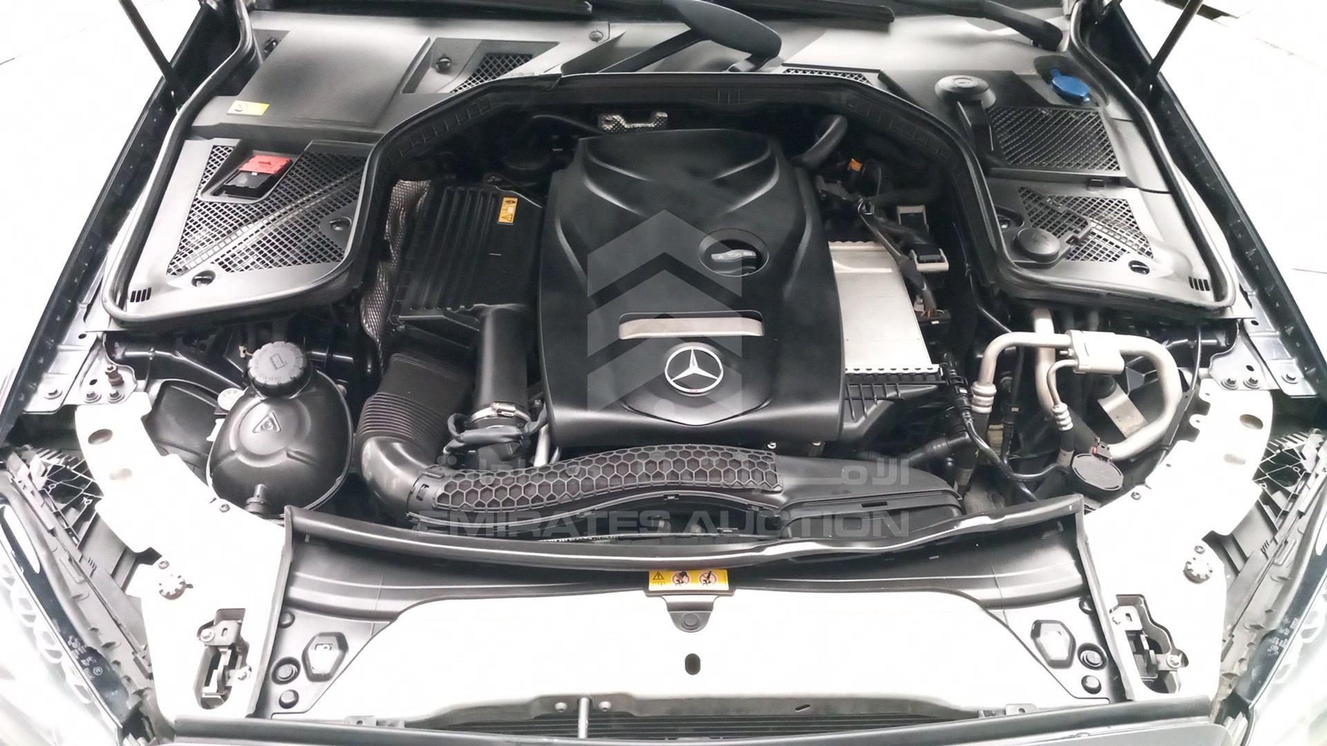 2015 MERCEDES C 200 VIN: WDDWF4CB4FR091748