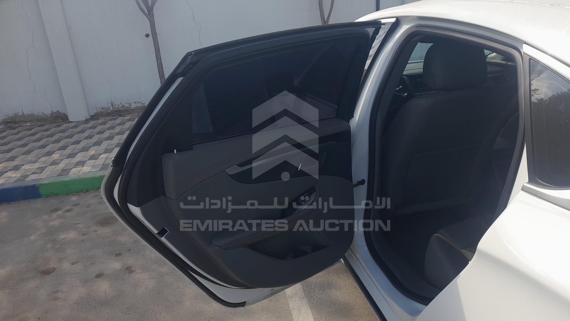 2019 CHEVROLET IMPALA VIN: 2G1135S31K9105261
