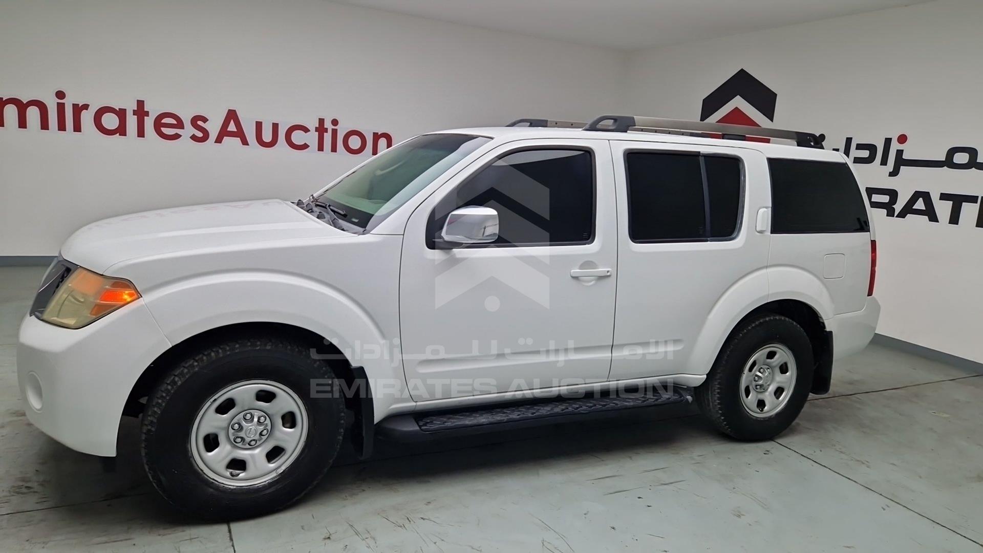 2008 NISSAN PATHFINDER VIN: 5N1AR18B18C664982
