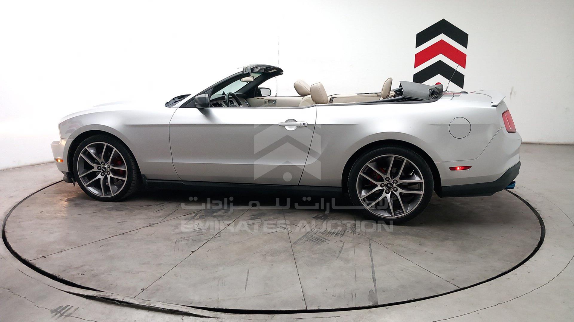 2011 FORD MUSTANG VIN: 1ZVBP8EM0B5112315