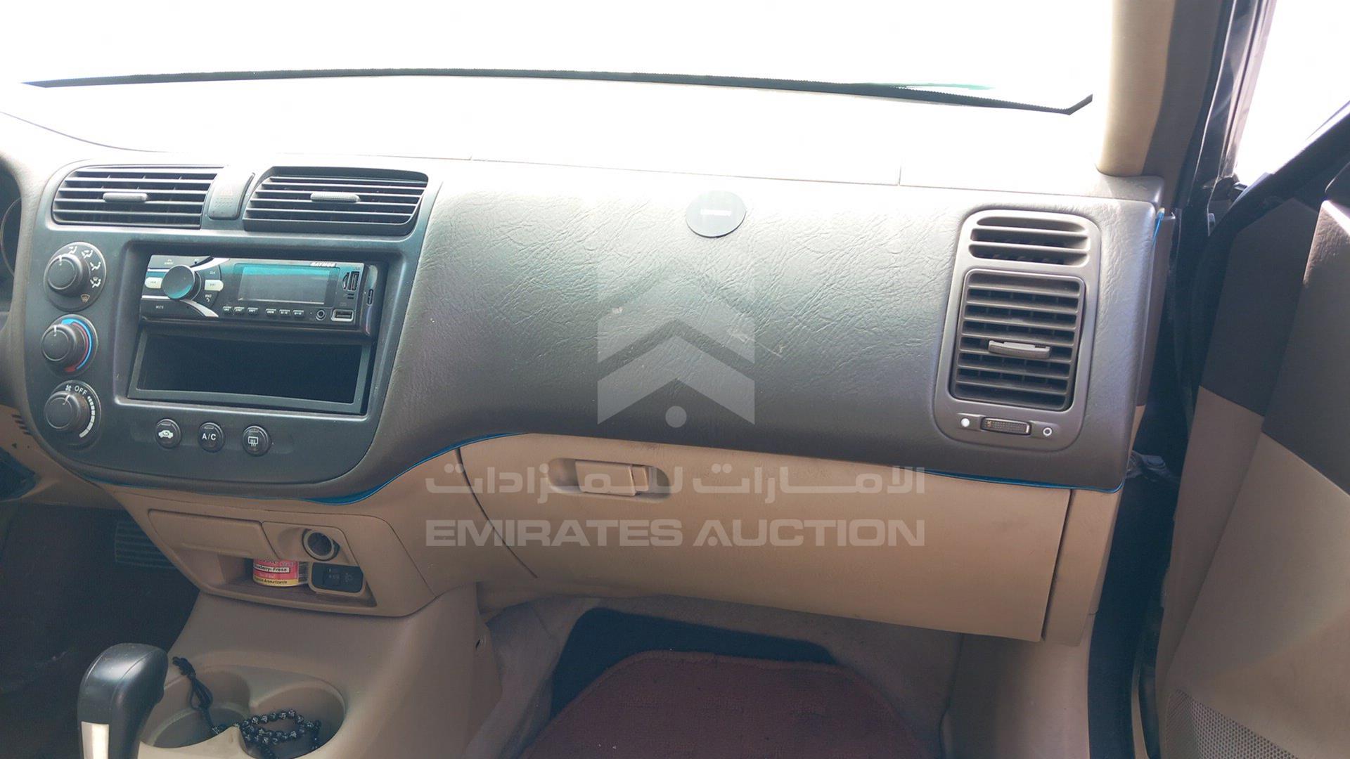 2004 HONDA CIVIC VIN: JHMES16644S400069