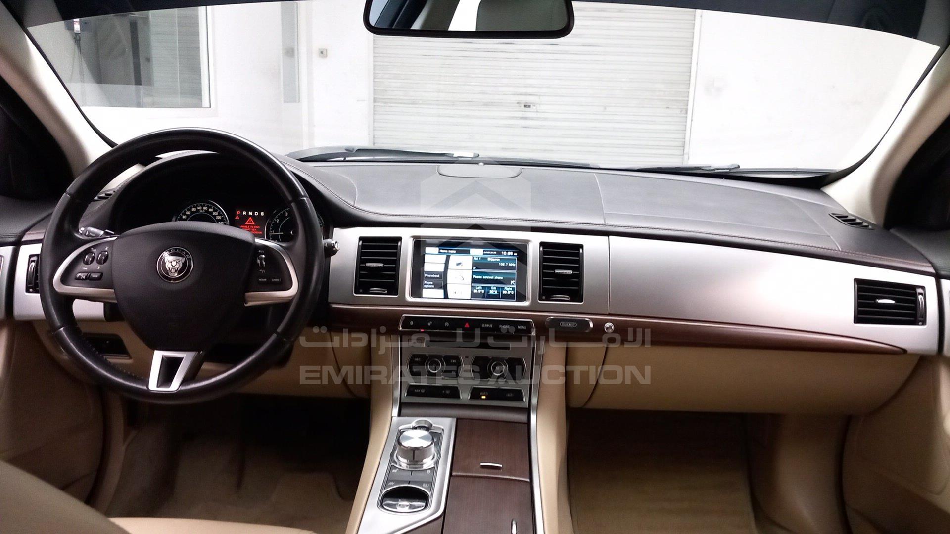 2015 JAGUAR XF VIN: SAJAA05AXF8U48907
