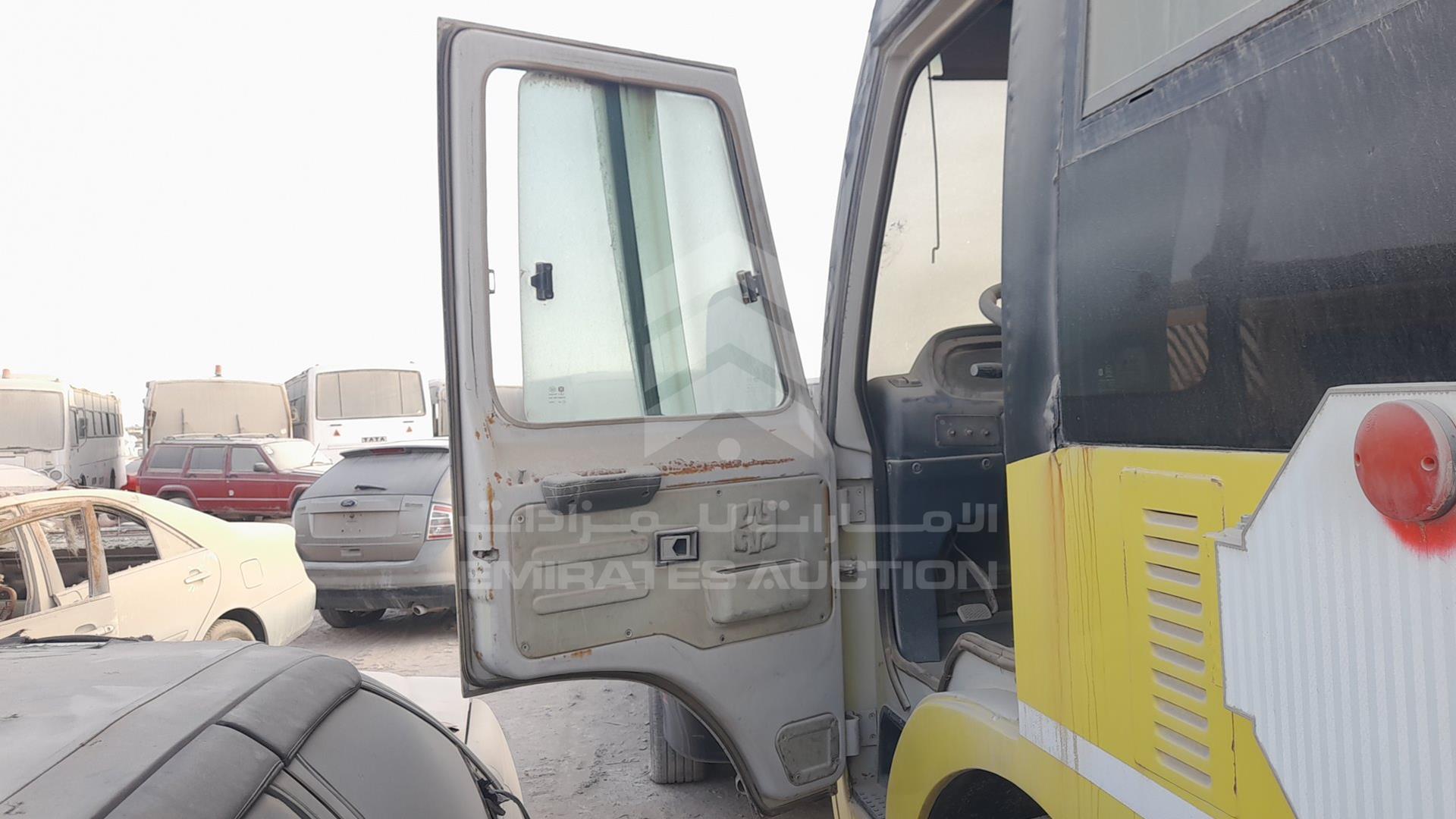 2011 ZHONGTONG LCK6780D VIN: LJ16AR5E6B2003438