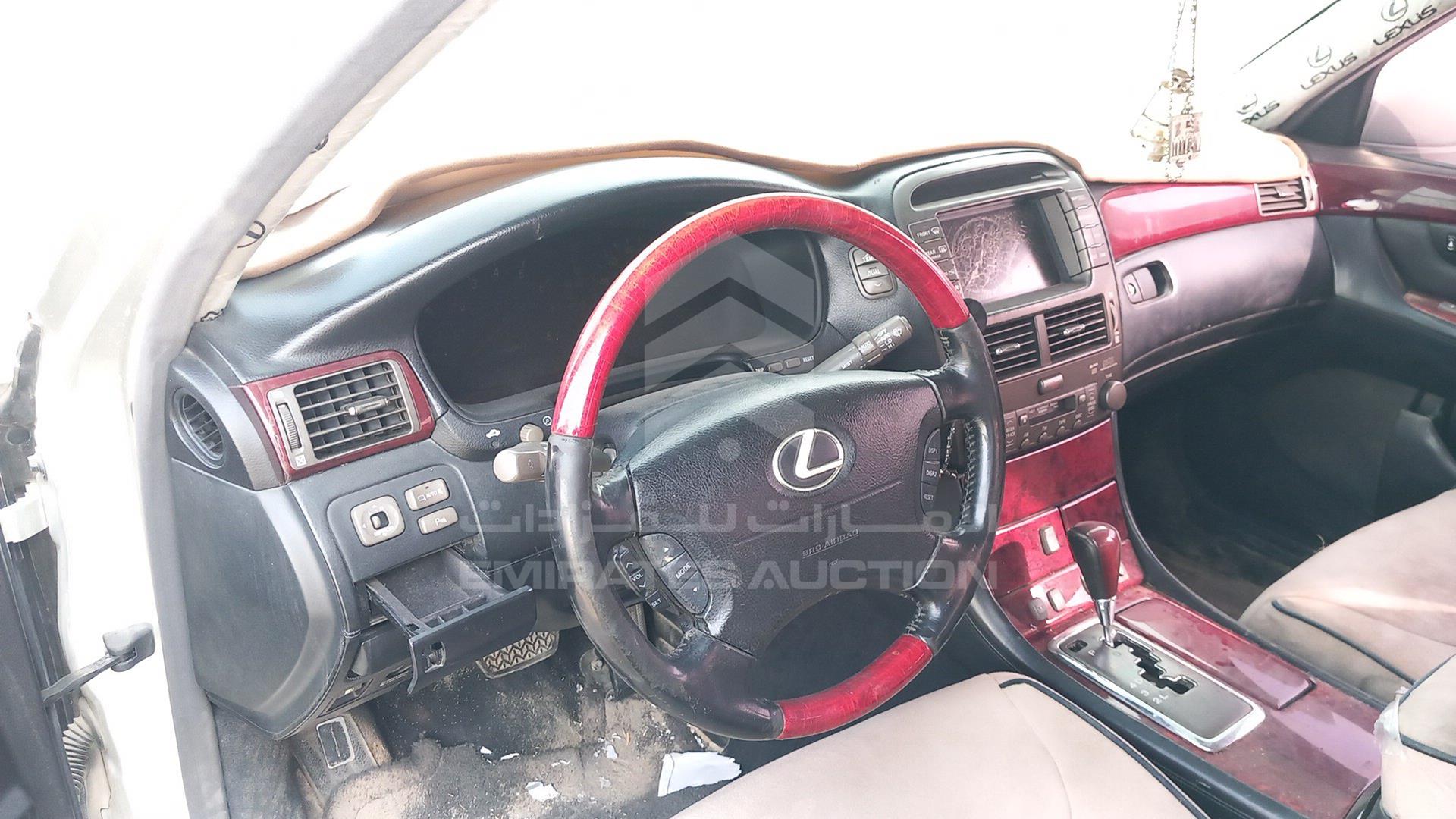 2002 LEXUS LS 430 VIN: JTHBN30F920058318