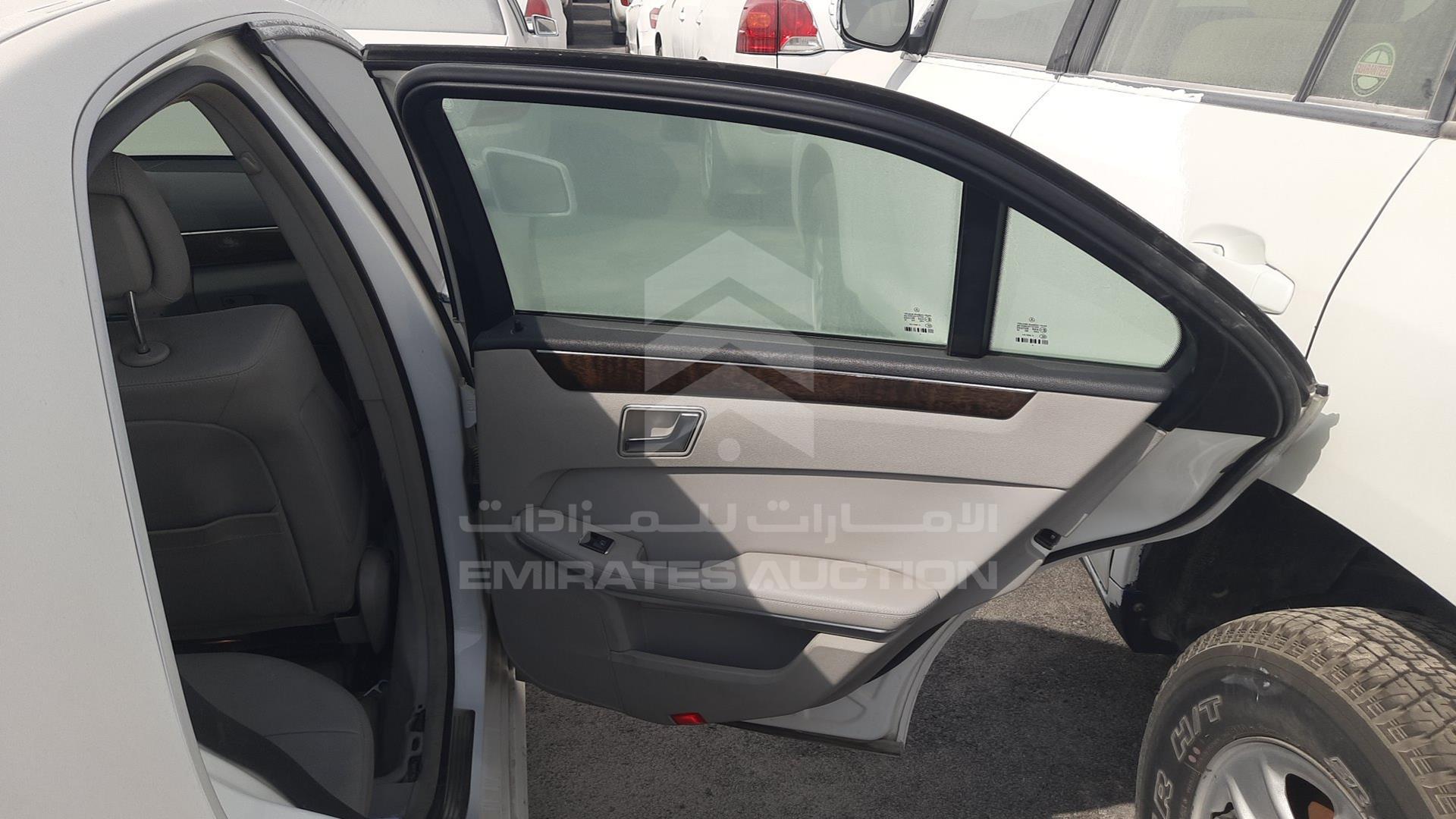 0 MERCEDES E 300 VIN: WDDHF5EB4DA667071