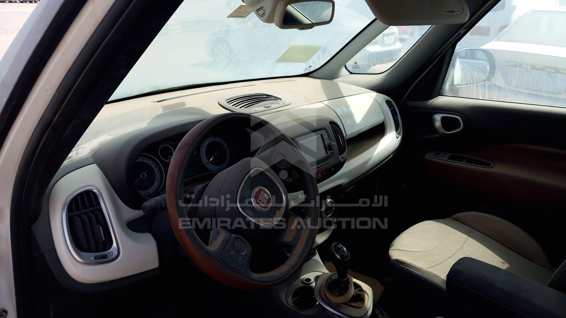 2015 FIAT 500L VIN: ZFBCFADH8FZ031859