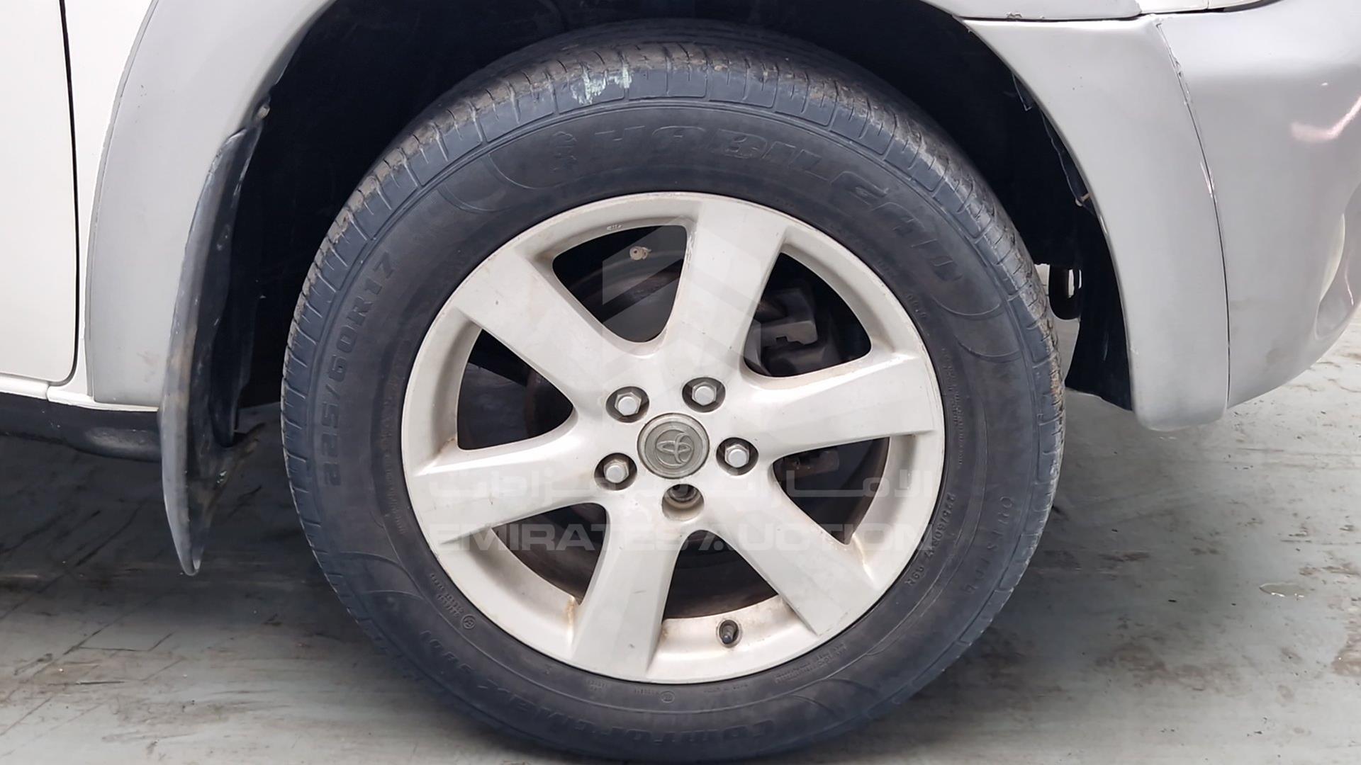 2005 TOYOTA RAV-4 VIN: JTEHH20V250299867