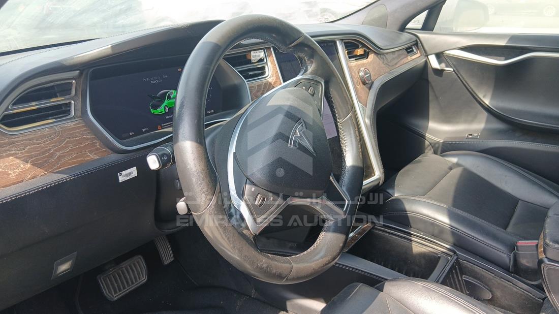 2018 Tesla Model S — Front Left Driver Dashboard View — Photo 13