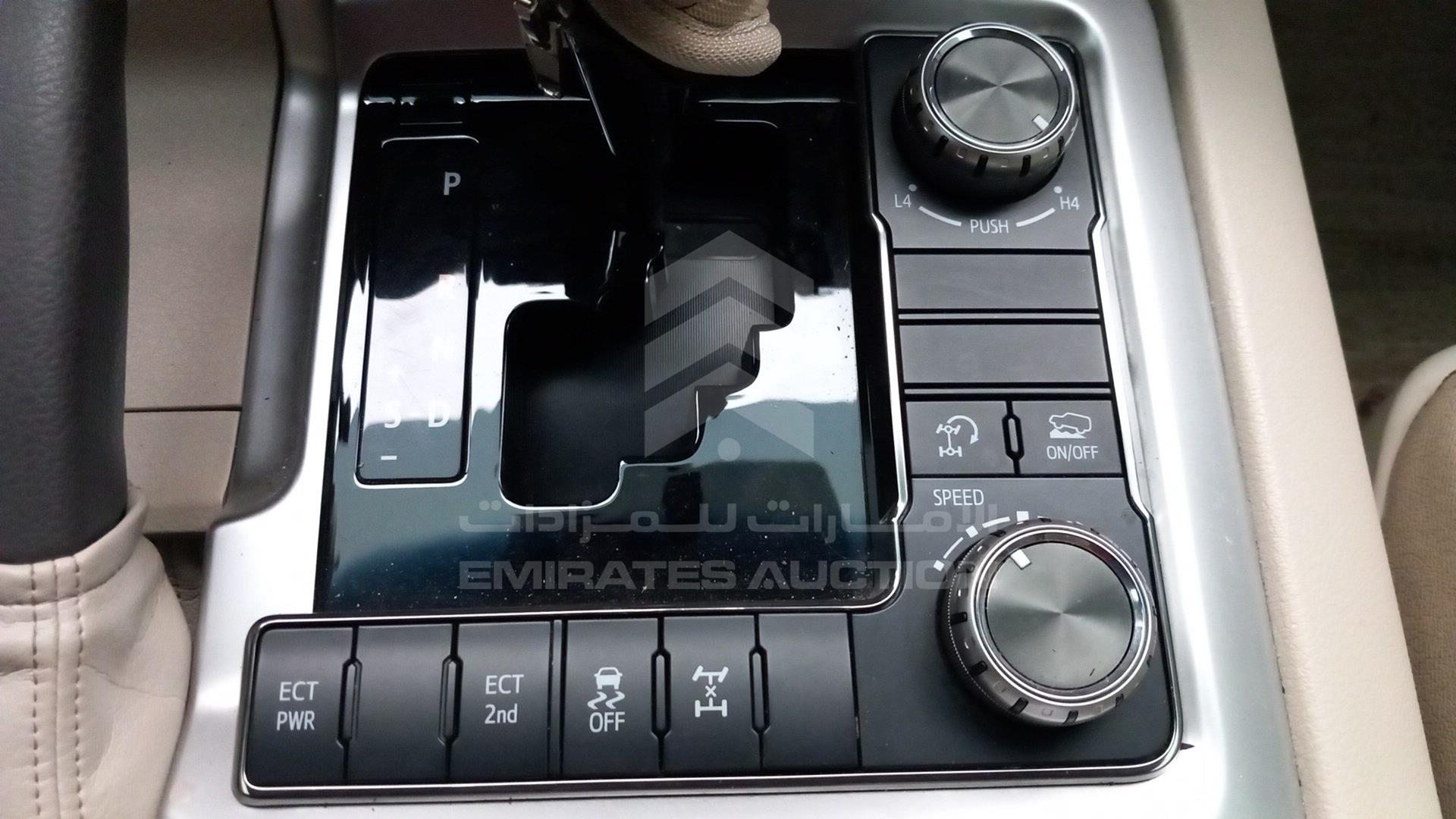 2019 TOYOTA LAND CRUISER VIN: JTMHX01J6K4189139