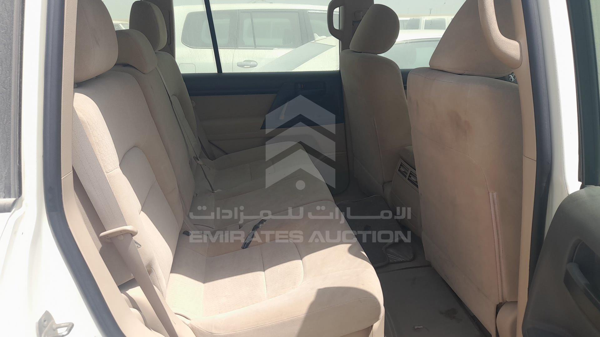 2013 TOYOTA LAND CRUISER VIN: JTMDU09J9D4063291