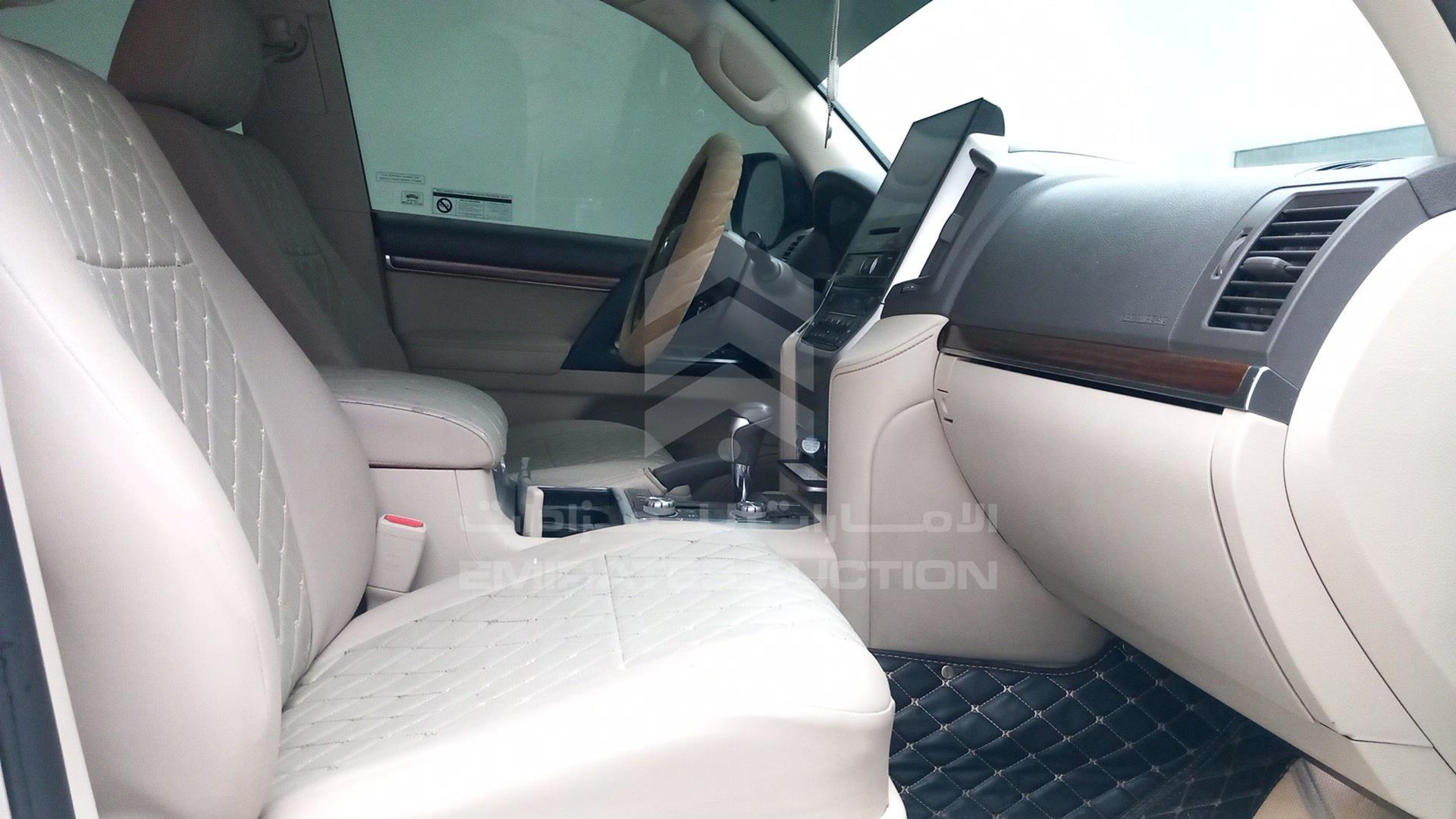 2018 TOYOTA LAND CRUISER VIN: JTMHX01J0J4160430