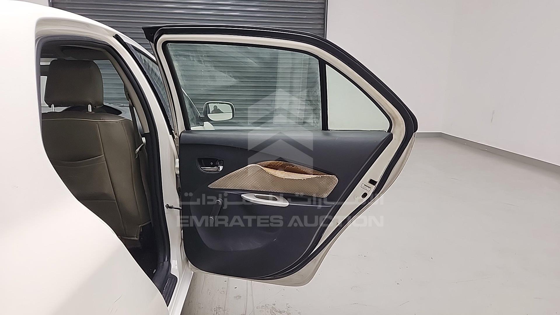 2006 TOYOTA YARIS VIN: JTDBW933961022096