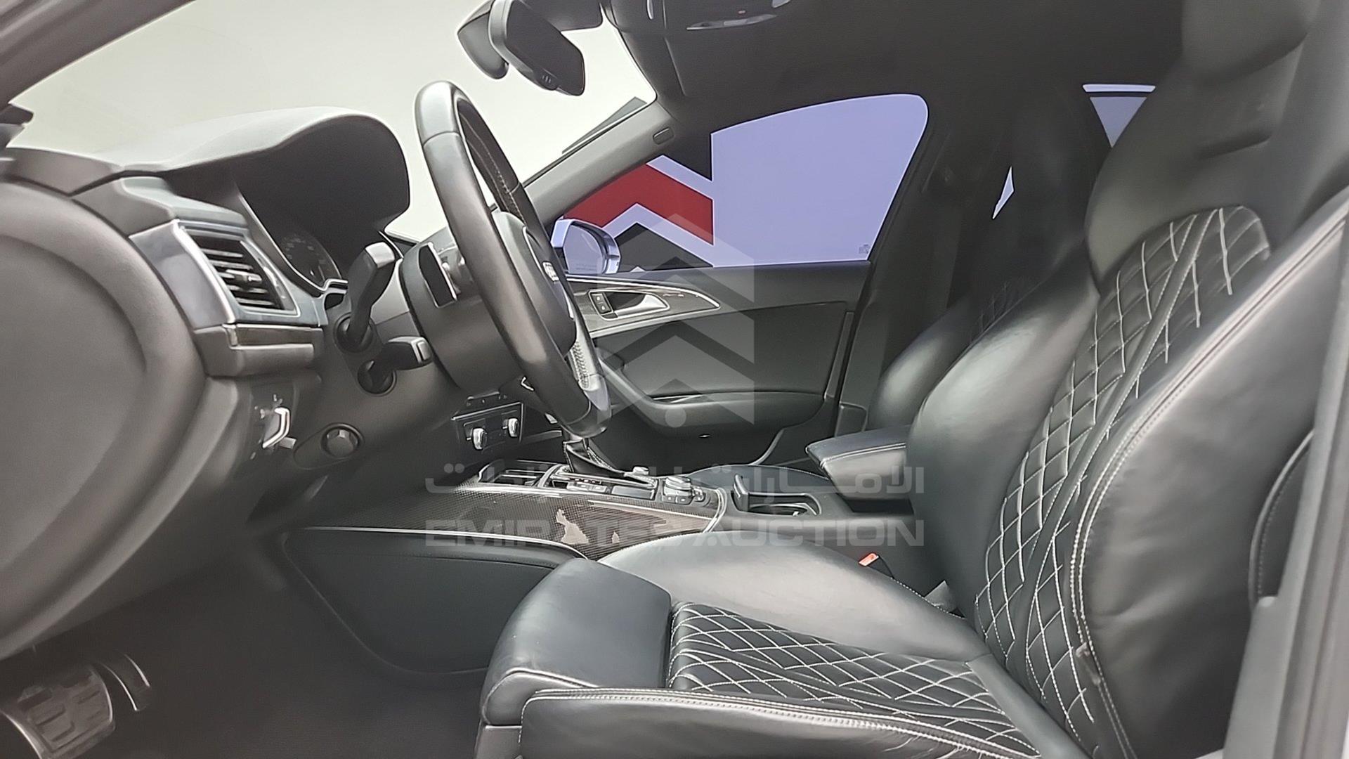 2016 AUDI S6 VIN: WAUB2CFCXGN006369