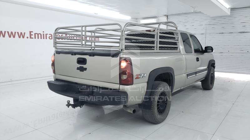 1GCEK19B16Z171581 Auction: EmiratesAuction Lot: 404194 1GCEK19B16Z171581 Chevrolet Silverado 2006 BLACK Photo 9