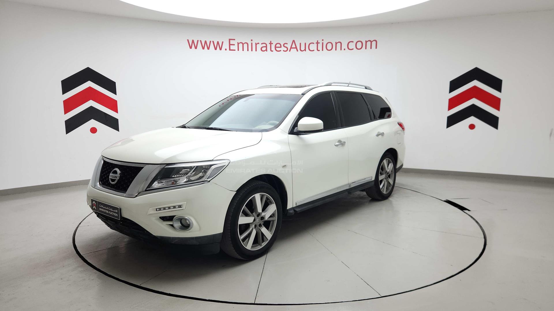 2015 NISSAN PATHFINDER VIN: 5N1AR2M52FC629449