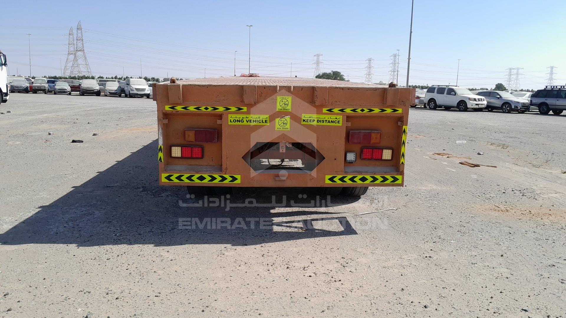 2010 TRAILER LOCAL VIN: D048260DXBTRAILER