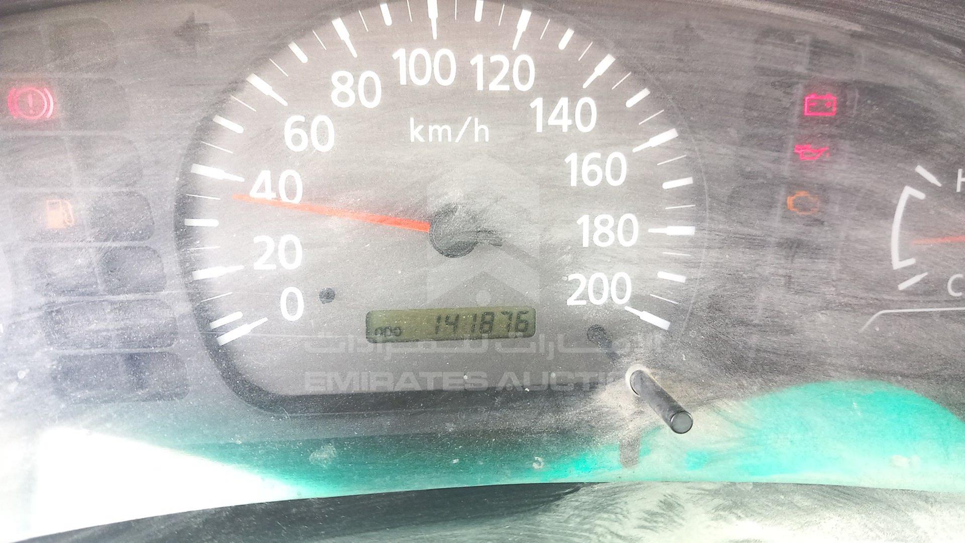 2004 NISSAN 2400 VIN: JN6DD23S14X156153