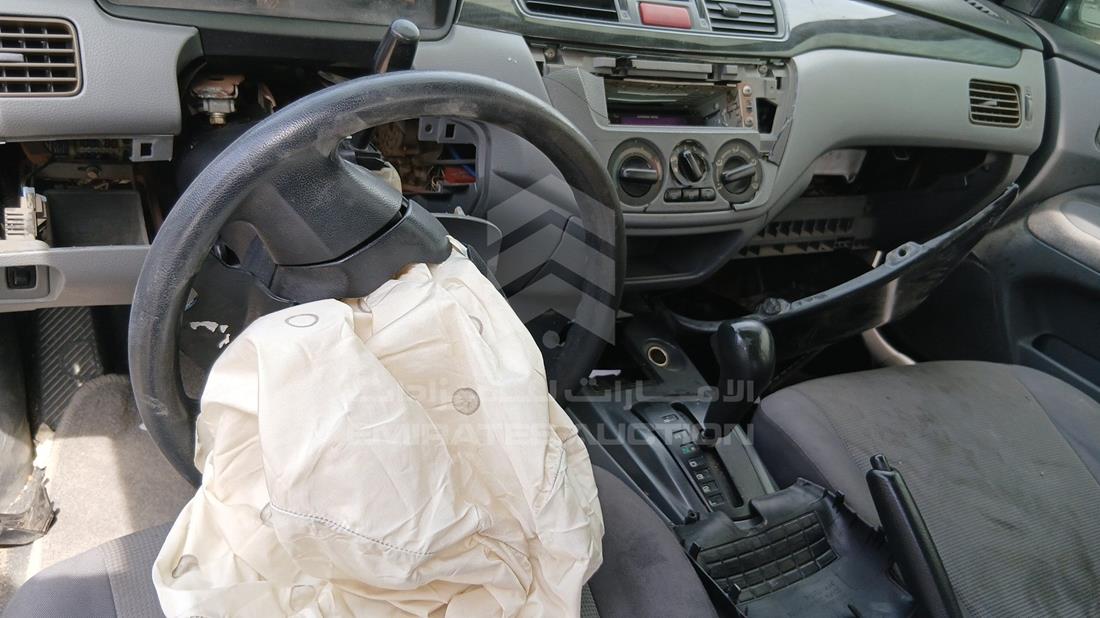 2010 Mitsubishi Lancer — Steering & Mounted Controls — Photo 13