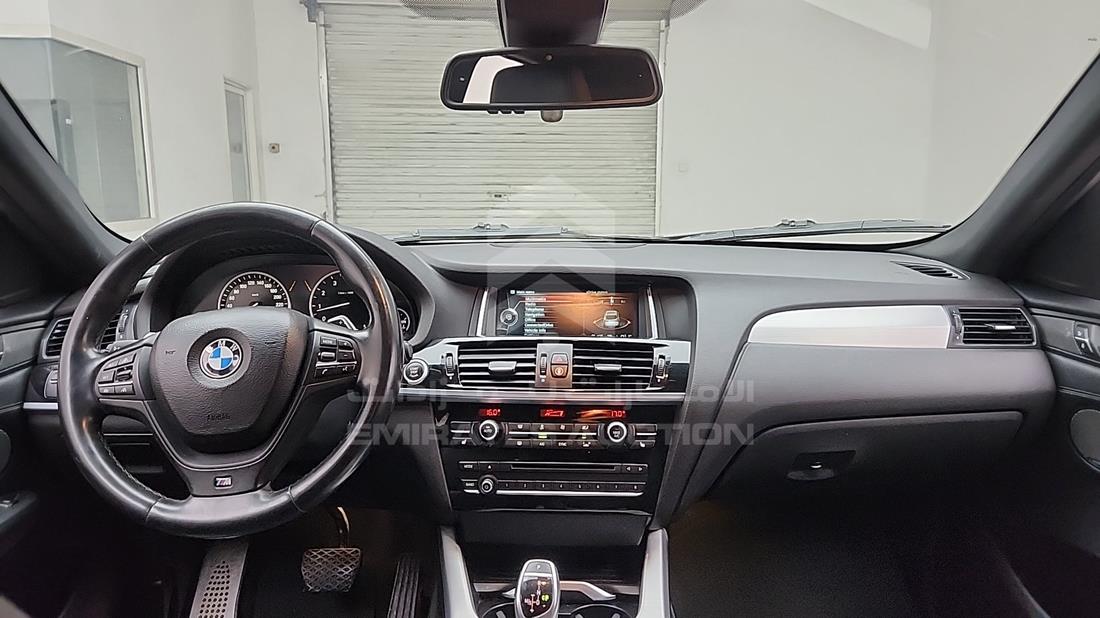 2015 BMW X4 — Full Dashboard View — Photo 18