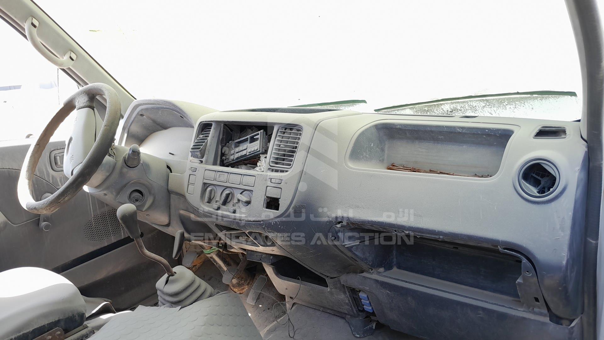 2003 NISSAN URVAN VIN: JN6FE54S23X402289