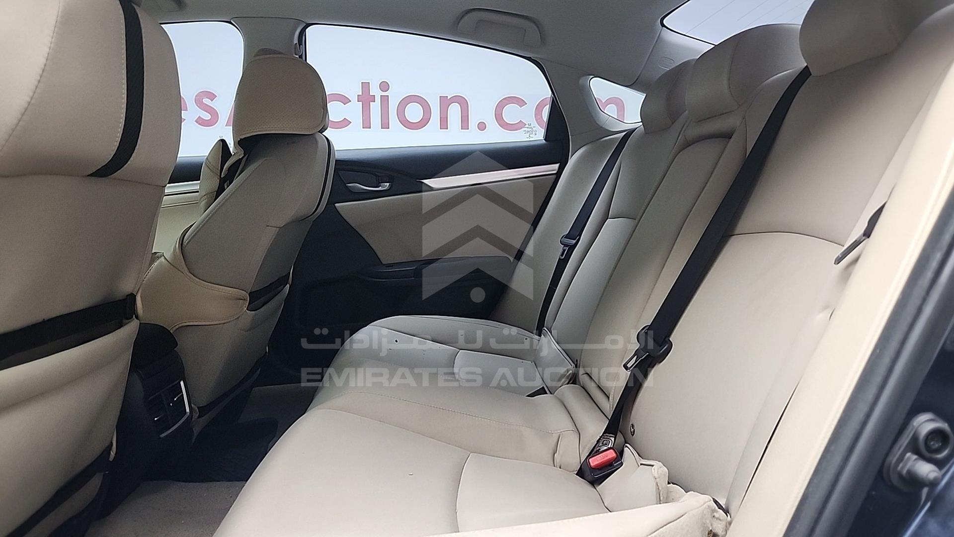 2017 HONDA CIVIC VIN: 19XFC2679HE450332