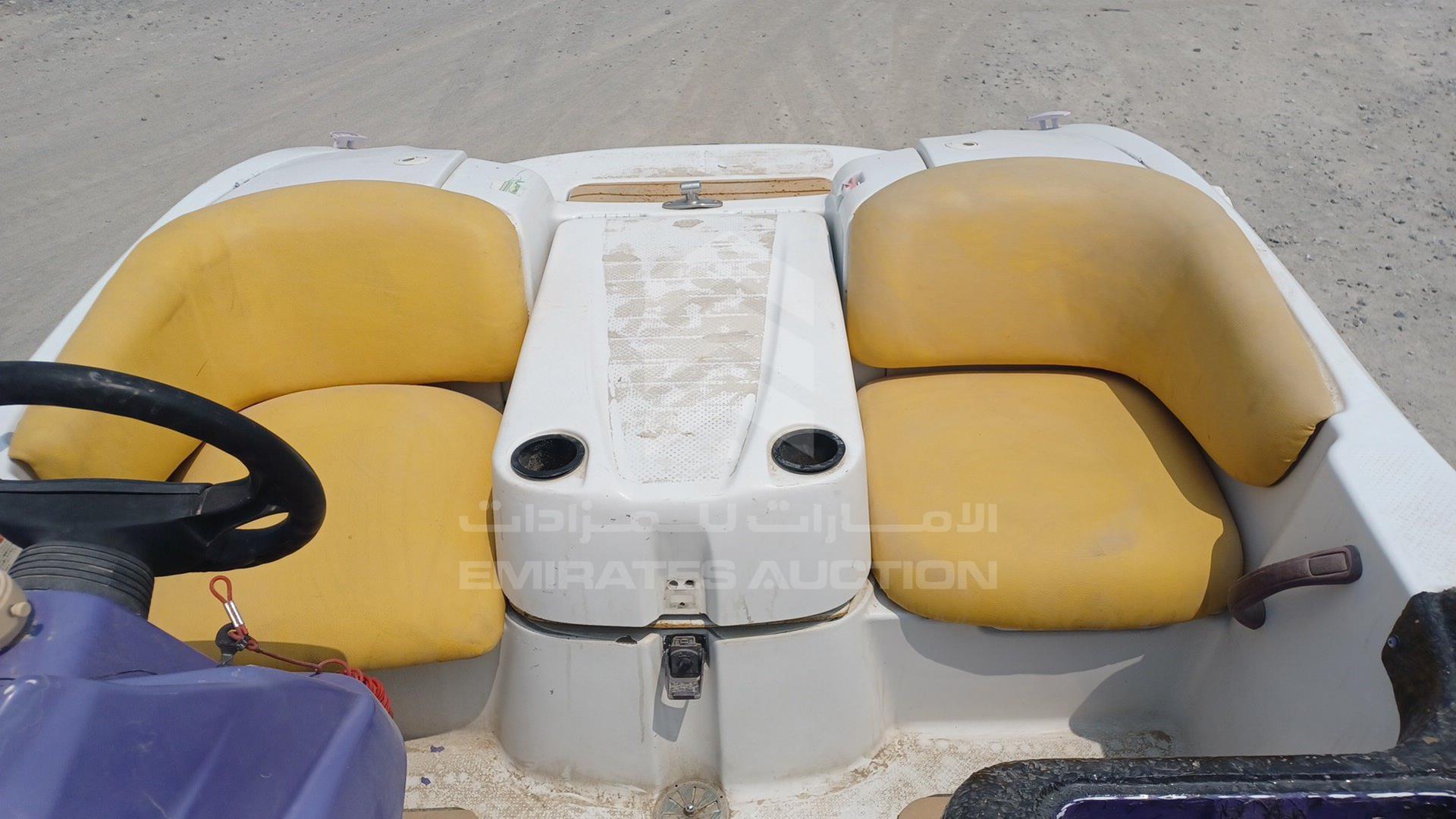 0 BOAT + TROLLEY --- VIN: JPMLIT0010236B