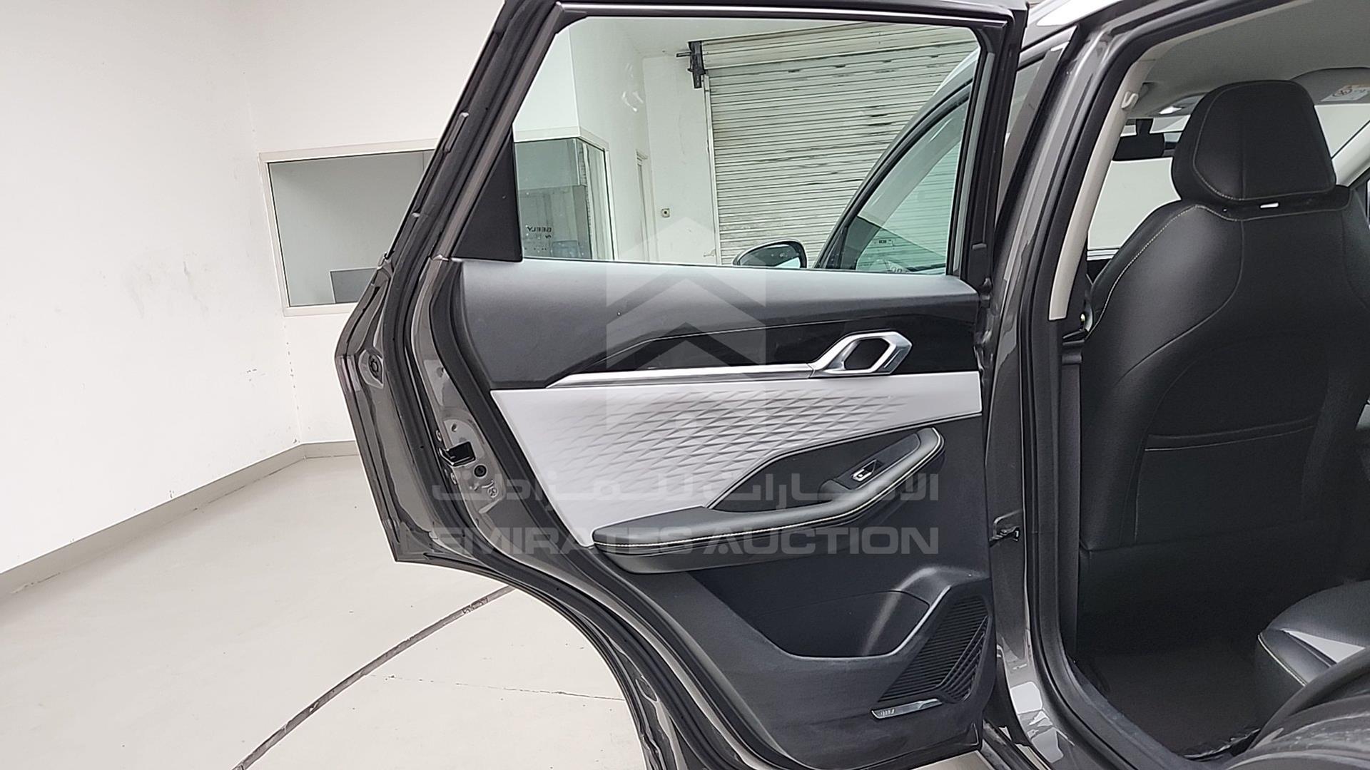 2024 GEELY COOLRAY VIN: LB3762KZ1RX505480