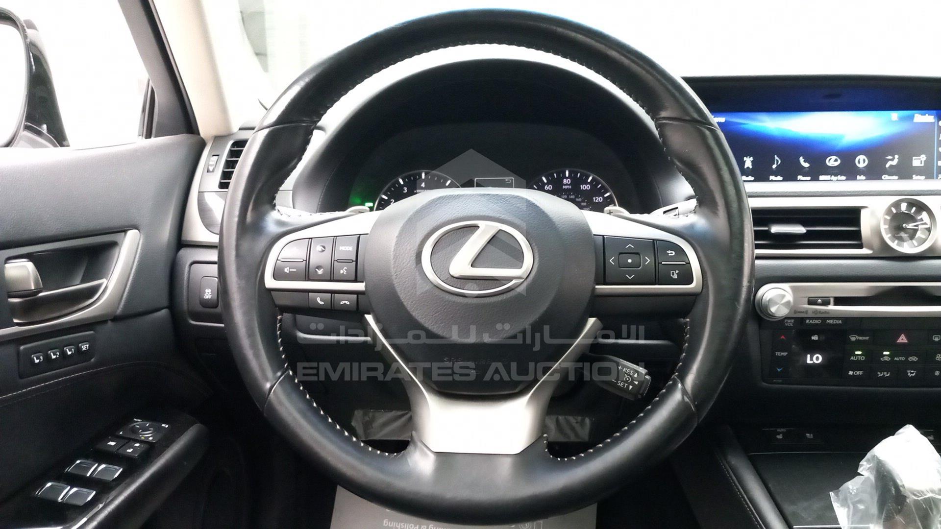 2016 LEXUS GS 200T VIN: JTHBA1BL8GA000589