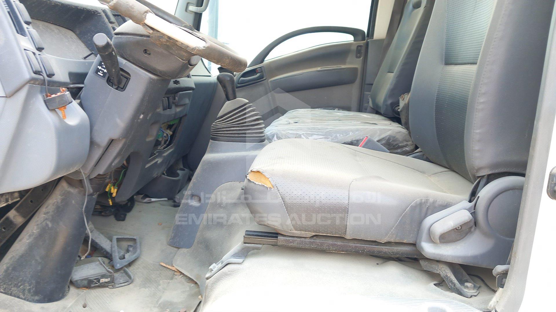 2015 ISUZU REWARD NP VIN: JAMKP34H7F7P05877