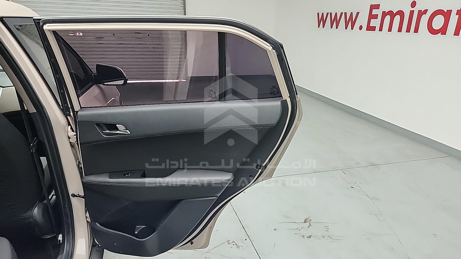 2016 HYUNDAI CRETA VIN: MALC381C2GM045629
