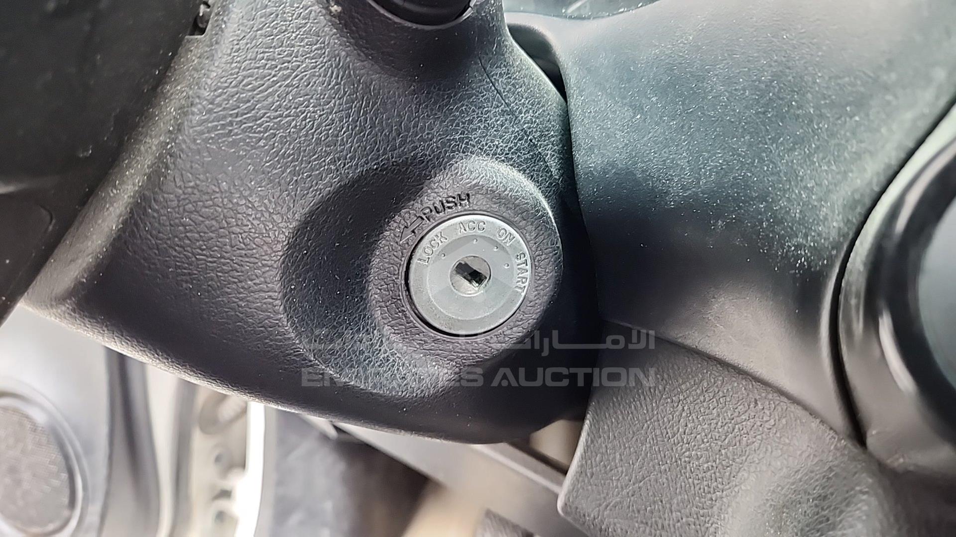 2019 TOYOTA HILUX VIN: MR0DX9CD1K2521317