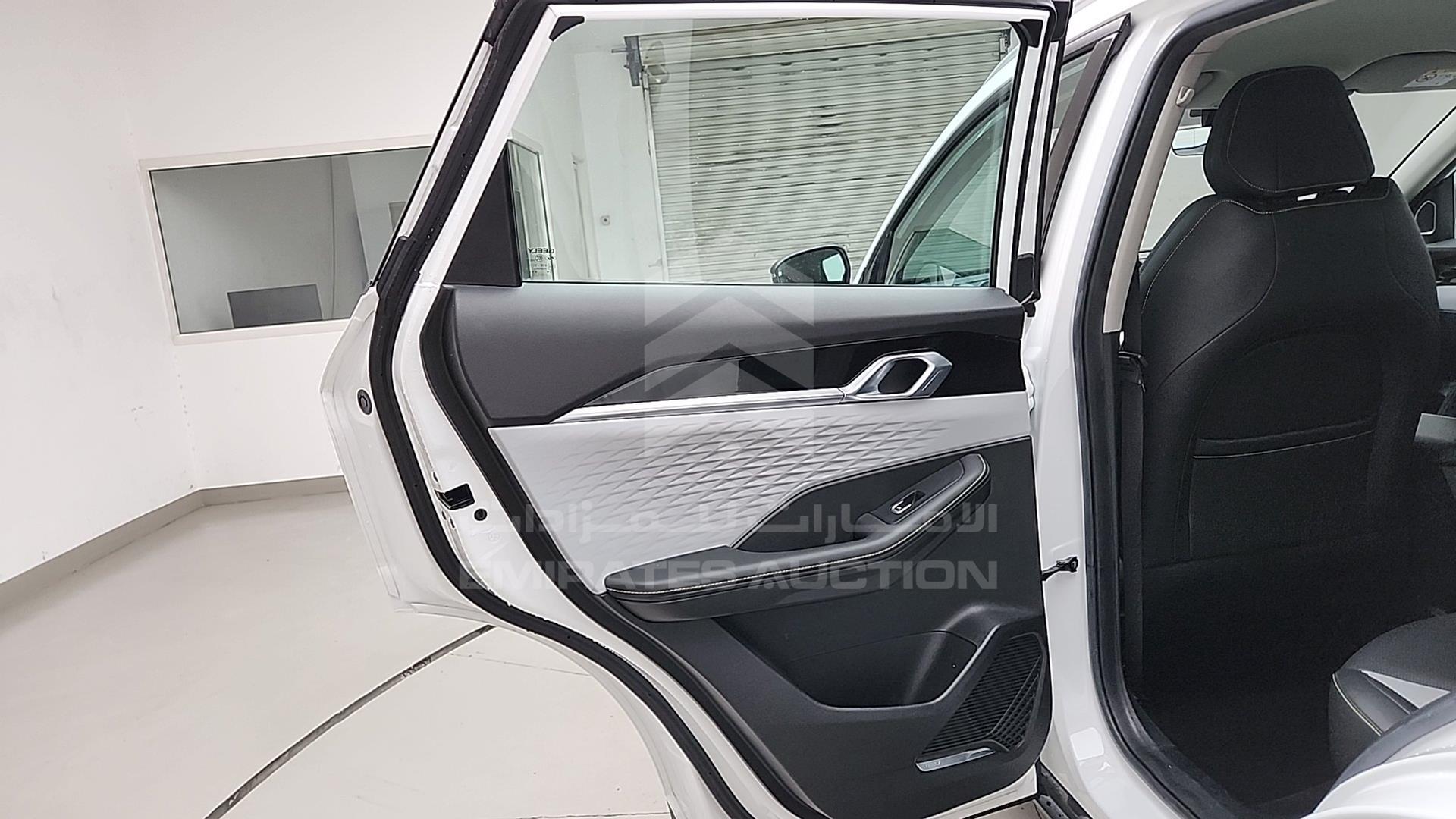 2024 GEELY COOLRAY VIN: LB3762KZ9RX503475