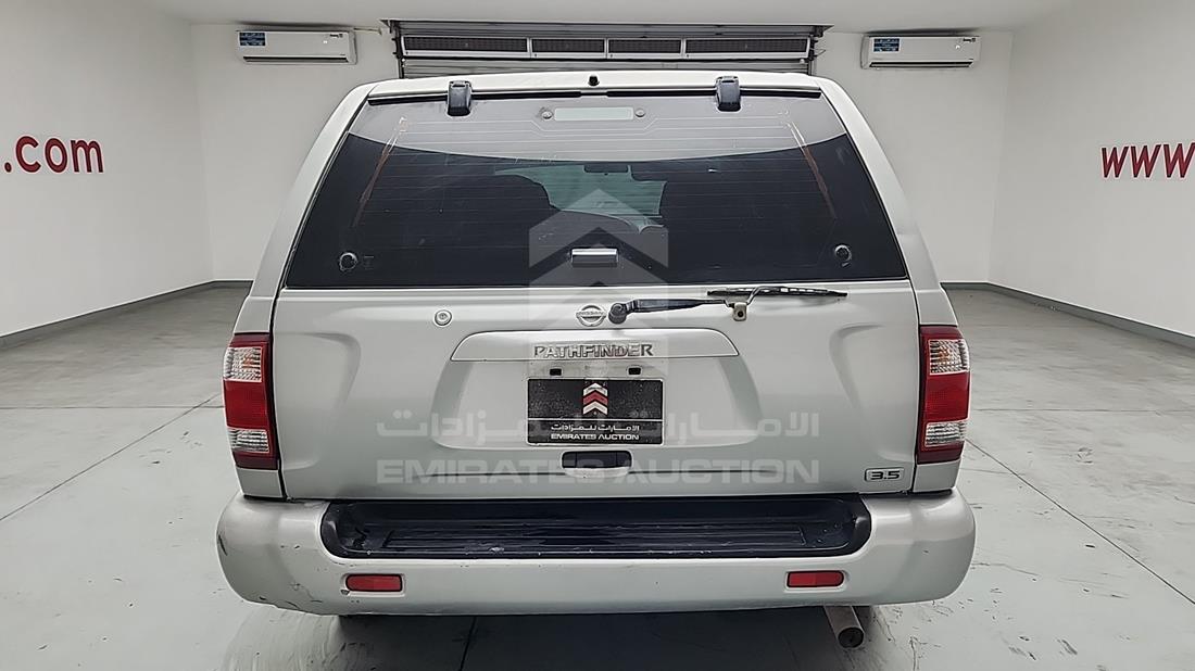 2005 Nissan Pathfinder — Rear View — Photo 11