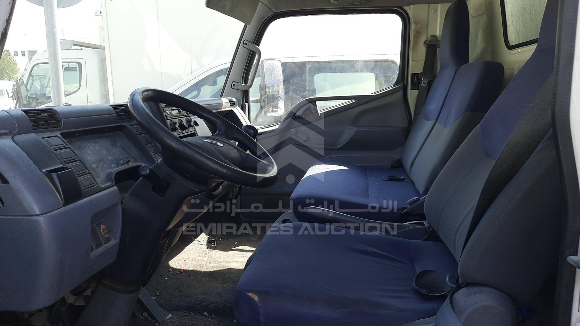 2015 MITSUBISHI CANTER VIN: JL7B6E1P1FK019141