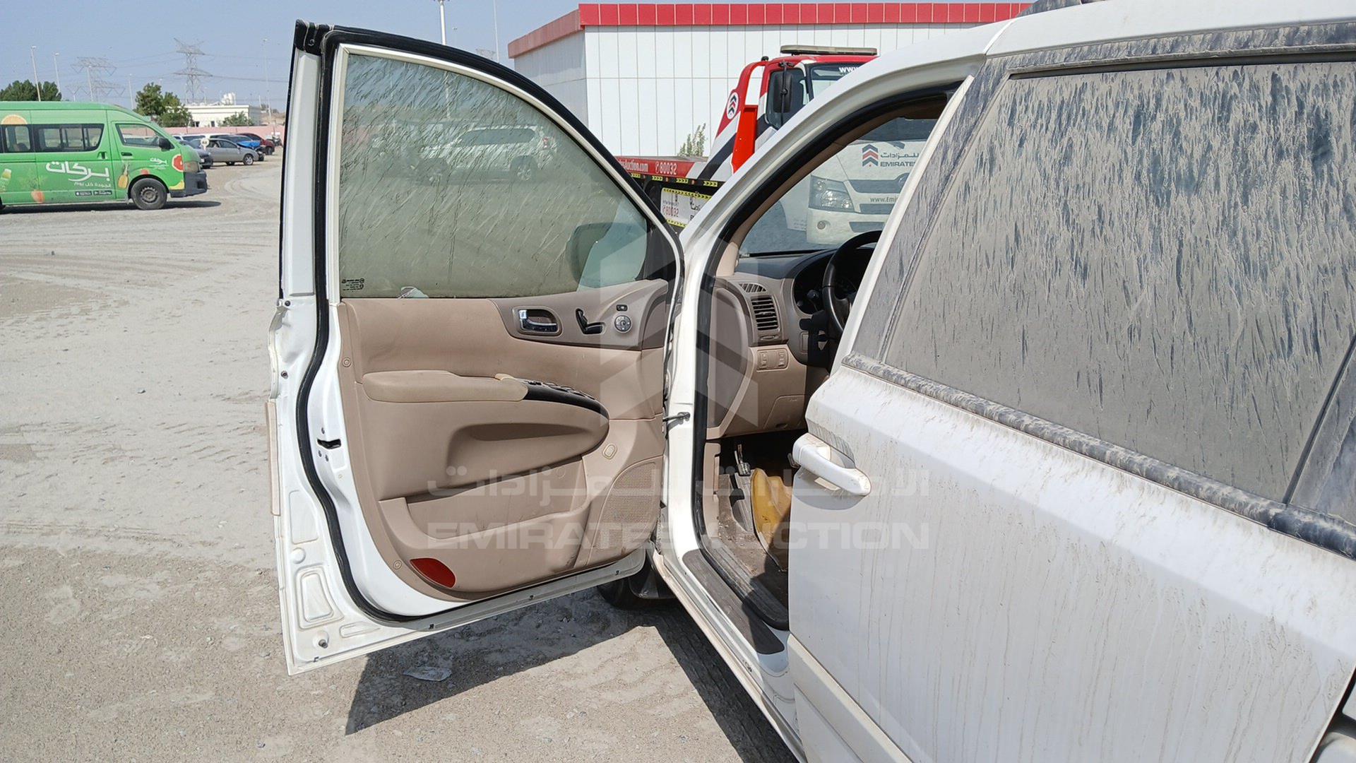 2011 KIA CARNIVAL VIN: KNAMH8176B6368474
