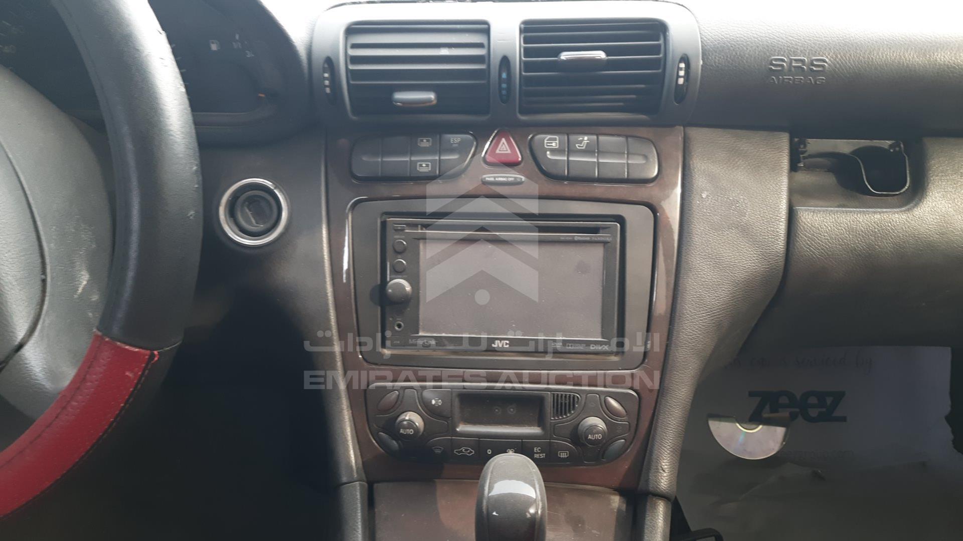 2001 MERCEDES C 240 VIN: WDB2030611F021447