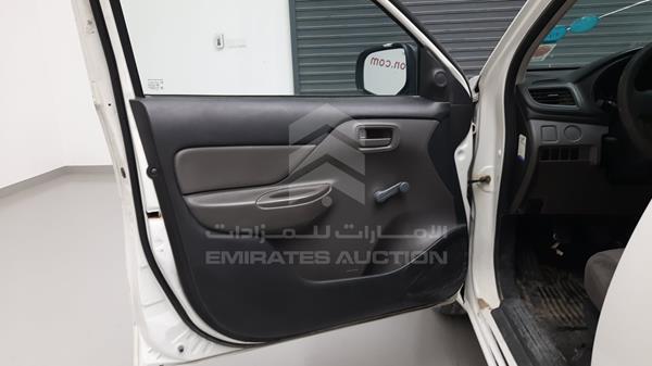 MMBJNKJ30GH045283 Mitsubishi L 200