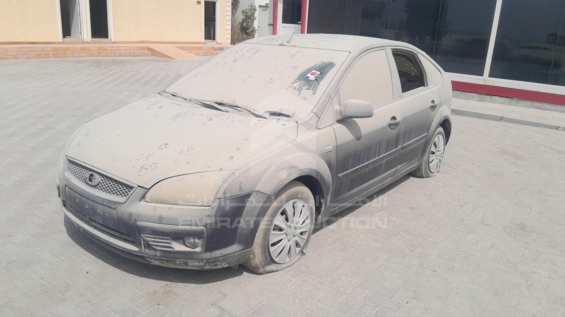 2006 Ford Focus — Front Left Angle — Photo 4