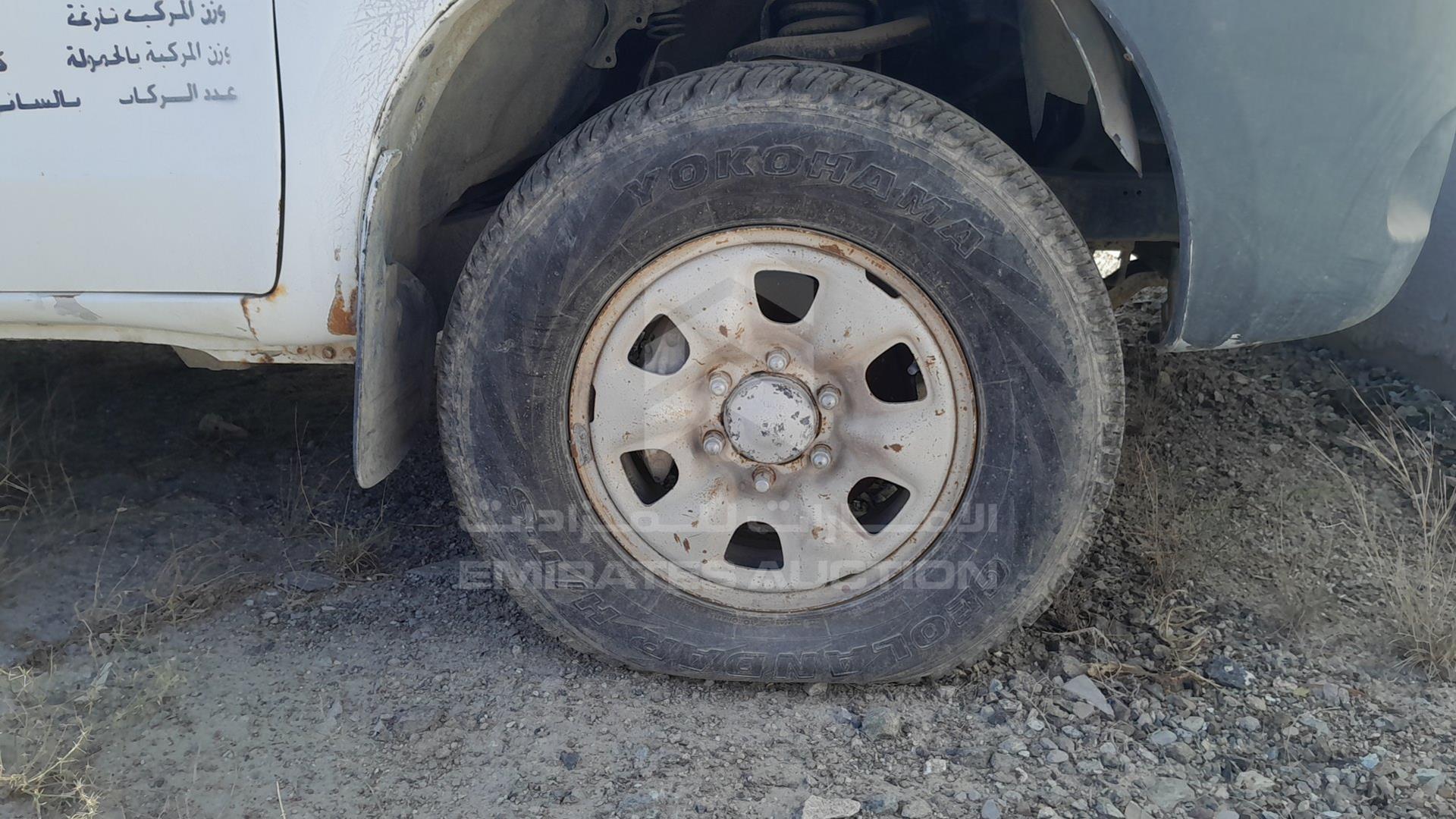 2008 TOYOTA HILUX VIN: MR0FX22G681309765
