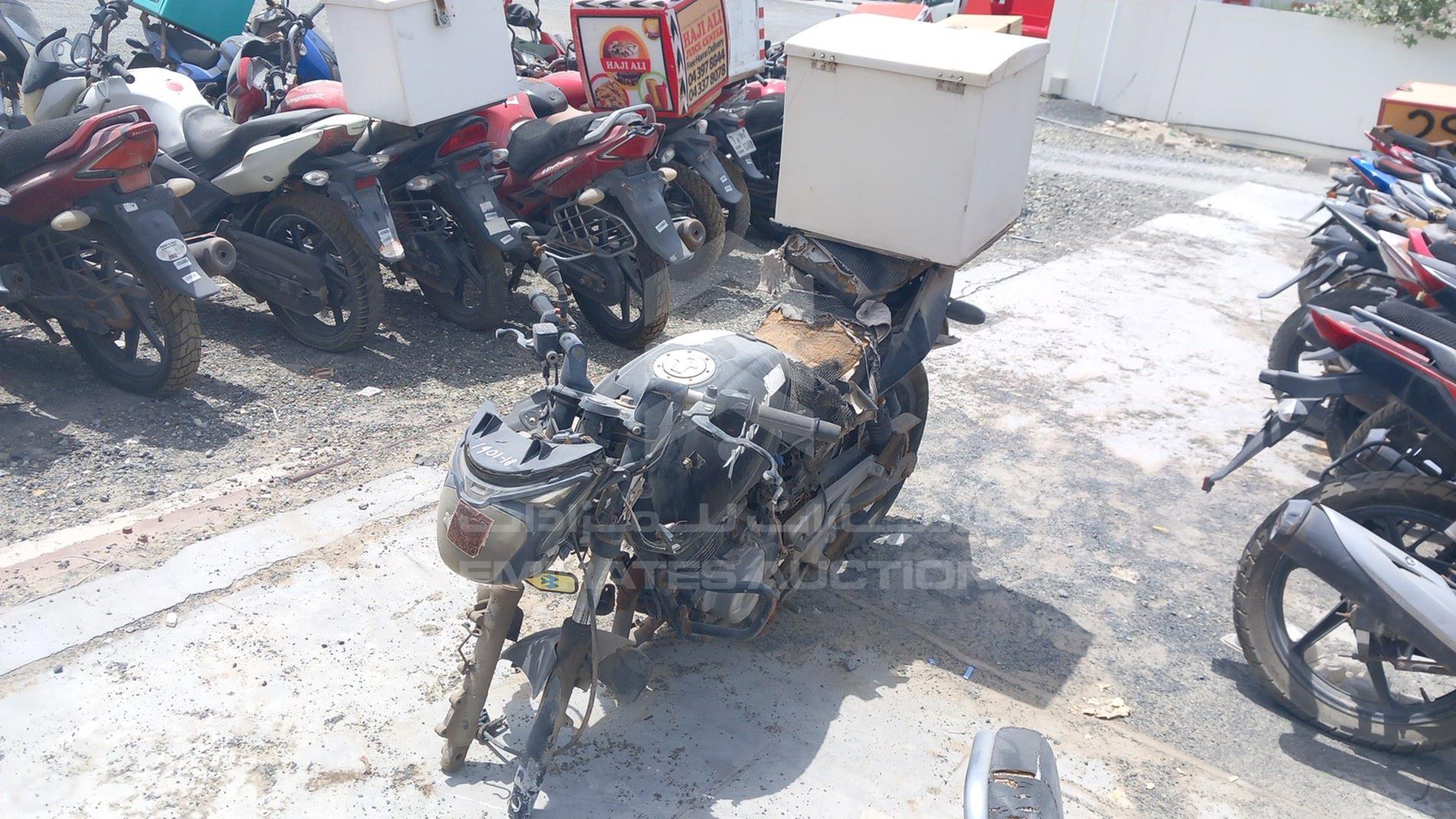 2013 BAJAJ PULSAR 180CC VIN: MD2A12DZ7ECC02102