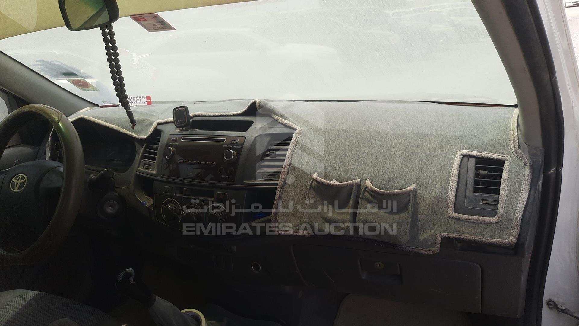 2014 TOYOTA HILUX VIN: MR0EX12G1E2345794
