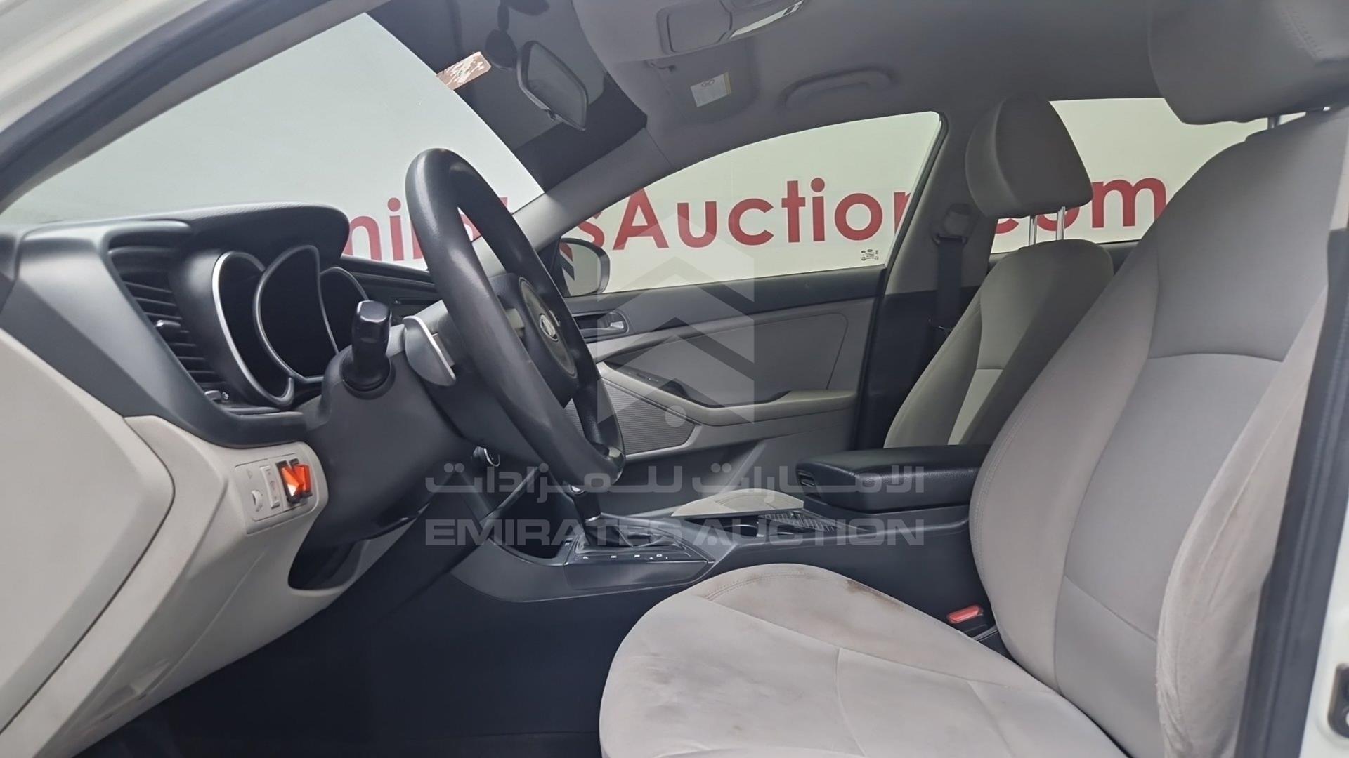 2015 KIA OPTIMA VIN: KNAGM4197F5554667